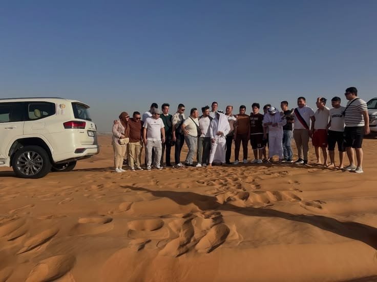 Family group Eid desert safari Abu Dhabi celebration together