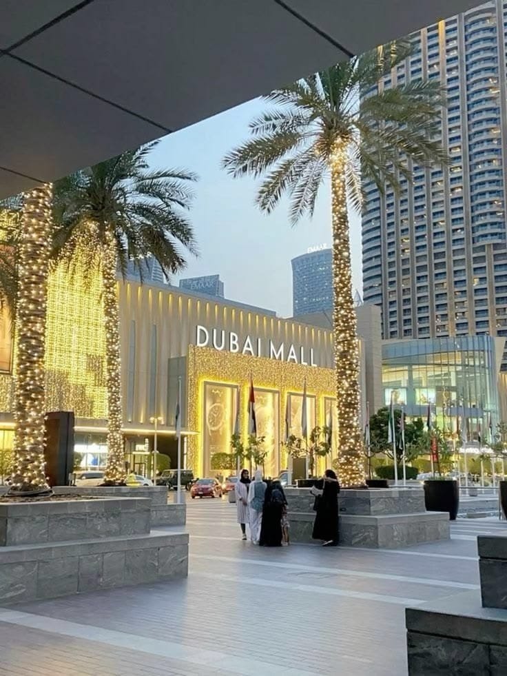 Tree-lined shopping promenade at The Dubai Mall