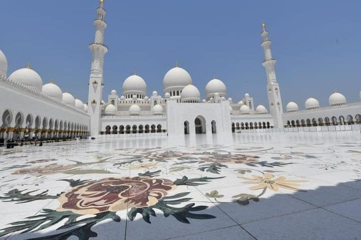 Grand Mosque Courtyard Mosaic Floral marble mosaic in the main courtyard of Sheikh Zayed Grand Mosque