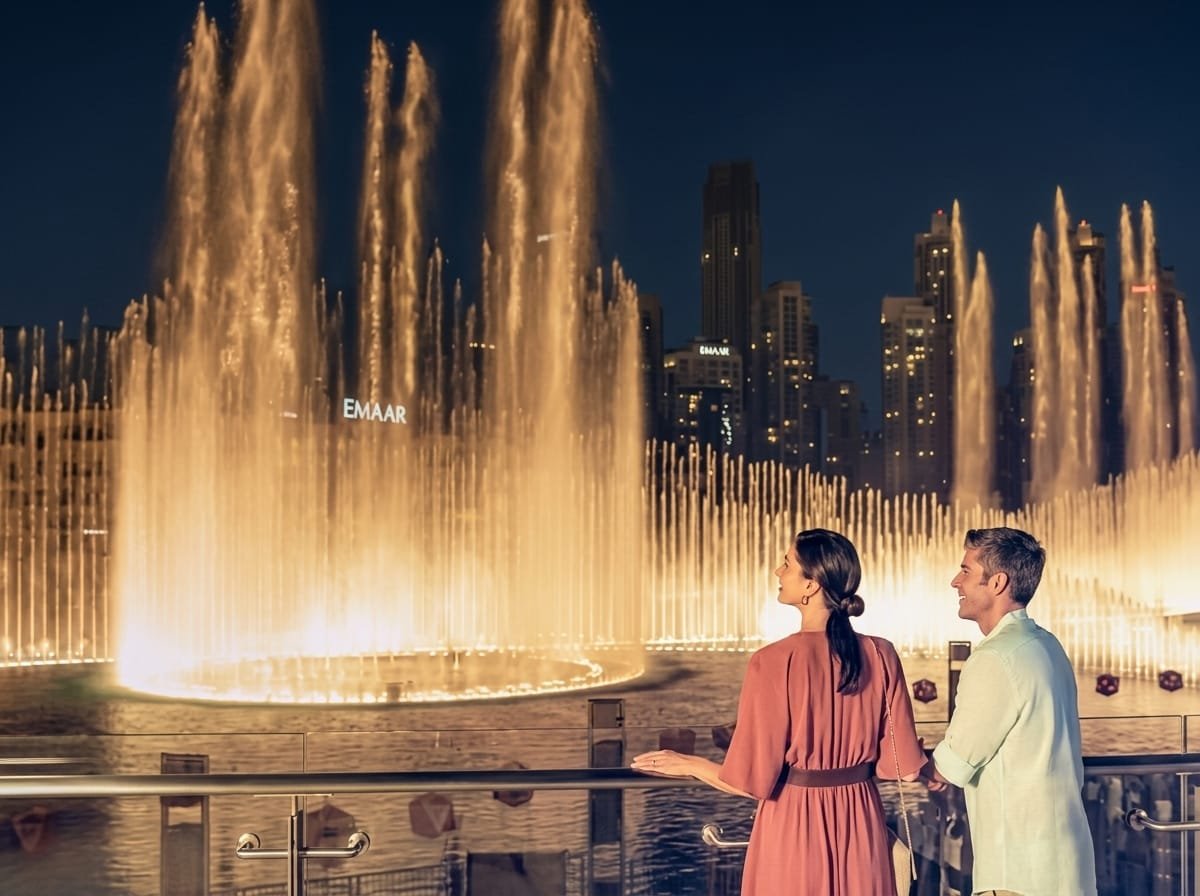 Burj Khalifa and the Dubai Fountain seen on a Dubai airport layover tour